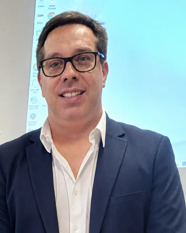 Prof. Daniel Tardeli Valadão