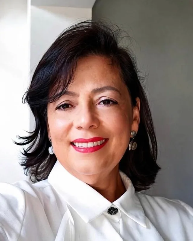 Profa. Dra. Jocyare Cristina Pereira de Souza